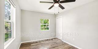 4629 Queens Avenue Gallery 17