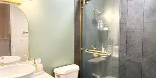 PARTIALLY FURNISHED 3br/2.5ba/2pkg Townhouse w/ENCL yard! Gallery 18