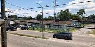 4522 DOWNMAN Road Gallery 2