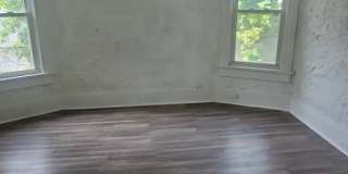 Charming 4-Bedroom Property in Prime Location Gallery 31