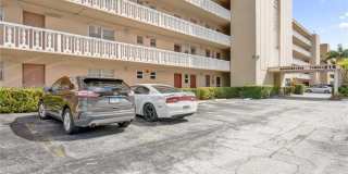 218 NE 12th Ave Gallery 1