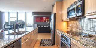 737 W WASHINGTON Boulevard Gallery 7