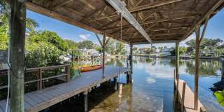 110 CARLYLE CIRCLE Gallery 75