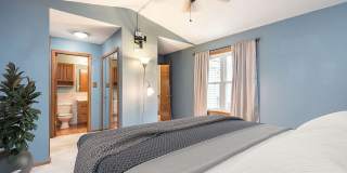 Beautiful Townhouse In Naperville Gallery 16