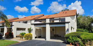 Seasonal Short-Term 2 Bedroom 2 Bathroom 2nd Floor Condo in Estancias of Capri Isles! Gallery 1