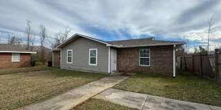 4006 E 11th Street unit: C Gallery 1