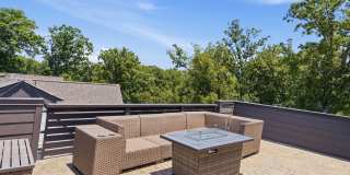 End-Unit Townhome with Private Rooftop Terrace in Myers Park!! Gallery 59