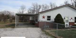 4705 N 26th 1/2 Street Gallery 1