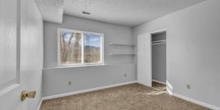 Beautiful 2 Bed 1 Bath Condo Near Old Colorado!! Gallery 11