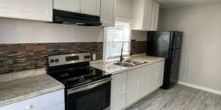 290 Henry St D Gallery 3