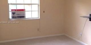 18324 NW 68 Gallery 8