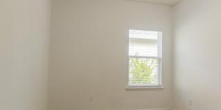 10104 Bedford Lakes Court Gallery 9
