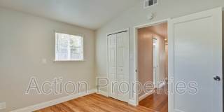1125 Burgoyne St. Gallery 27