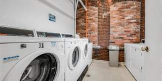 222 Williams Street E unit: Apt 402 Gallery 10