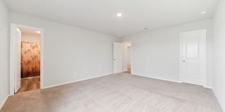 6534 Augustus Magee Gallery 17