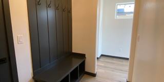 Close to Micron, 3 Bedroom 3 bath w/ a Million Dollar View! Gallery 8