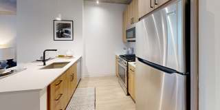 Nevéseno Gallery 69