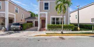 10565 Northwest 57th Court 10565 Northwest 57th Court Gallery 1