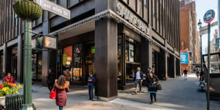 300 East 39th Gallery 36