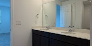 Beautiful 3 Bedroom Home in Grand Hollow with Resort-Style Amenities! Gallery 36