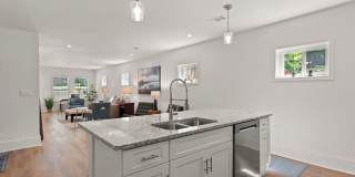 FURNISHED Duplex Unit - 2 Bedrooms/2 Baths/Off street parking  - 636 Frances PL Unit B  Atlanta GA 30318 Gallery 19