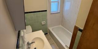 171 W. Patterson Ave. Gallery 10