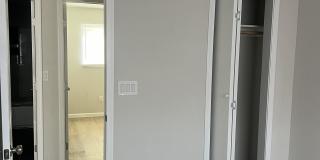 1215 East Mission Lane - 3 Gallery 10