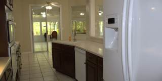 3/2/3 Spring Hill Home Gallery 10