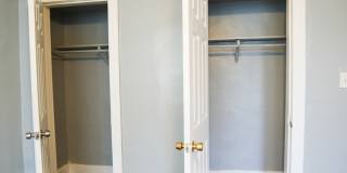 819 E 41st St Gallery 13