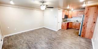 S207 Renovated Studio Apartment! Utilities Included! Gallery 1
