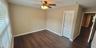 Beautiful Brookhaven Townhome in Gated Community | 3 Bed / 2.5 Bath | Pet Friendly! Gallery 9