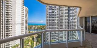 21205 YACHT CLUB DR Gallery 25