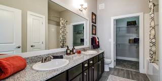 1824 Defoor Apartments Gallery 15