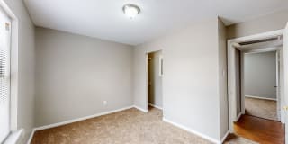 Mill Creek Gallery 13