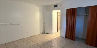 16851 NE 18th Ave Gallery 7