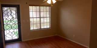 909 East Lodge Drive Gallery 8