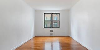 337 E 50th St Apt 3A Gallery 1