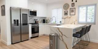 10863 Kling St Gallery 5