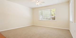 311 Dove Hollow Trl-Unfurnished Sun City Rental Available 09/05/2026! Gallery 8