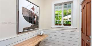 2575 Pine Tree Dr Gallery 23