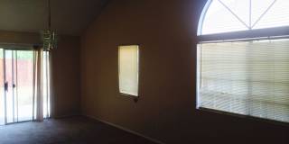 !! JUST REMODELED HOME AVAILABLE TODAYYY !! Gallery 8