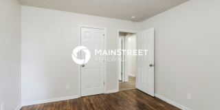 2927 Rowan Street Gallery 7