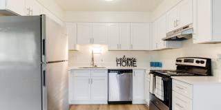 West Royal Apartments Gallery 9