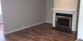 700 Ardmore Avenue Gallery 1