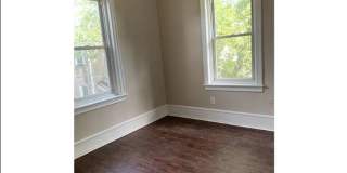Spacious 3BR Townhouse with Modern Kitchen Hardwood Floors Available Now! Spacious 3BR Townhouse with Modern Kitchen Hardwood Floors Available Now! Gallery 5