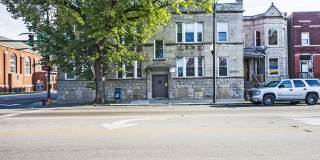 3560 W Cermak Rd Gallery 14