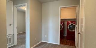 3 BR/2.5BA | Newly Renovated Single Family Home | 1-Car Covered Parking | Fenced backyard! Gallery 14