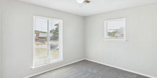 324 NW Compass Gallery 20