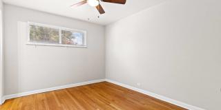 The Bethana Apartments Gallery 13