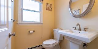 219 3rd Avenue Gallery 20